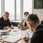 AI agents reshaping corporate hierarchy in a modern enterprise boardroom
